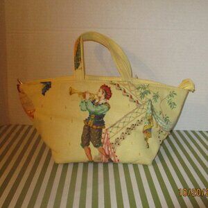 Celebrity Bucket Tote